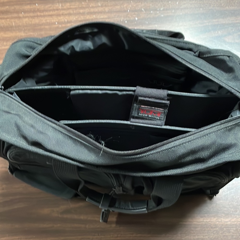 Tumi Briefcase Computer Case Black Ballistic Nylo… - image 4